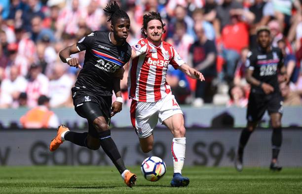 严防死守下 严防死守下